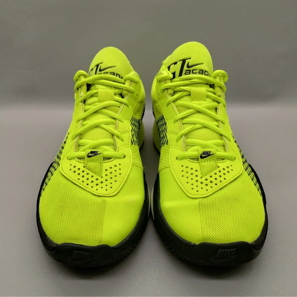 Nike Air Zoom GT Cut Academy Volt Black Mens Basketball Shoes Size 8.5 Sneakers